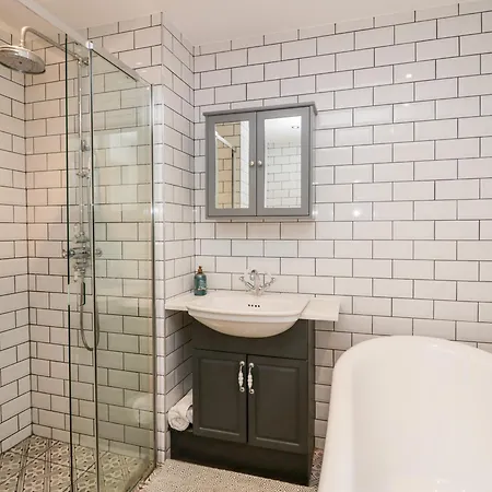 度假居 Rose House *