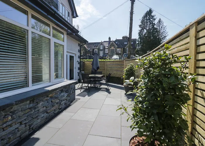 بيت للعطل Rose House ويندرمير