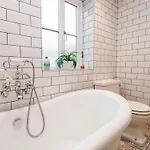 Rose House Nyaraló *